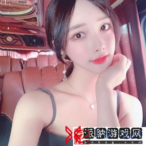 我们四个人换着玩的小说叫什么：打破常规，探索全新合作写作的乐趣！