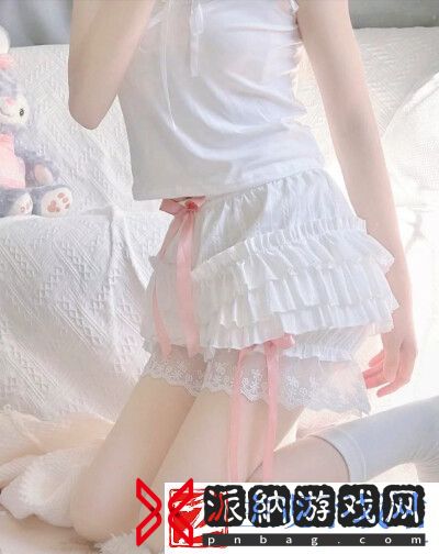 yeezy380蜜桃粉和白色：品牌力量与创新设计-呈现出独特的美学理念和舒适穿着感受