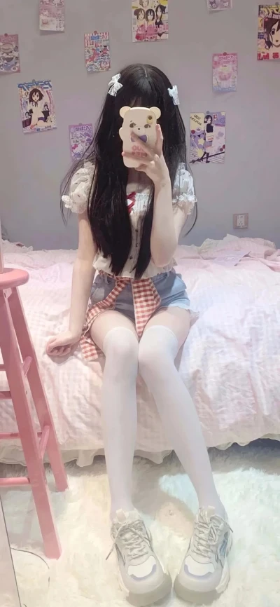 九浅一深和左三右三如何搭配女主播颜值很高吗-友回复：全是仙女级别！
