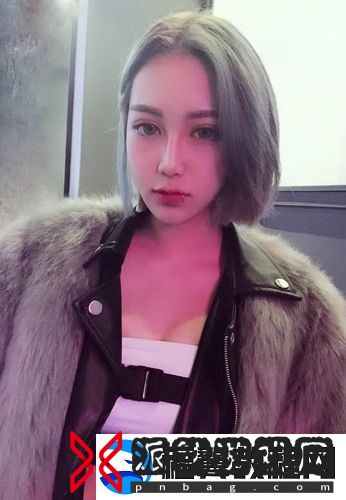 csgo暴躁阿姨bgm在咖啡馆的疯狂时刻：一场失控的午后，惊喜不断、笑声连连！