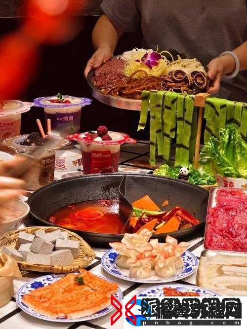 和闺蜜在火锅店吃火锅是一种怎样的体验
