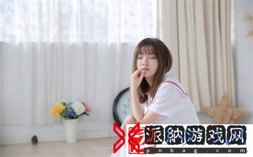 蜜丝婷大草莓和小草莓对比：添加了更多的保湿因子和舒缓成分！