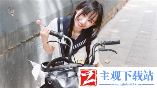 校草同桌非要撩我小当当家：一场青春的甜蜜攻势