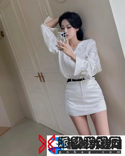 我被9个建筑工人抬到茶几上：一次难以忘怀的奇妙体验！