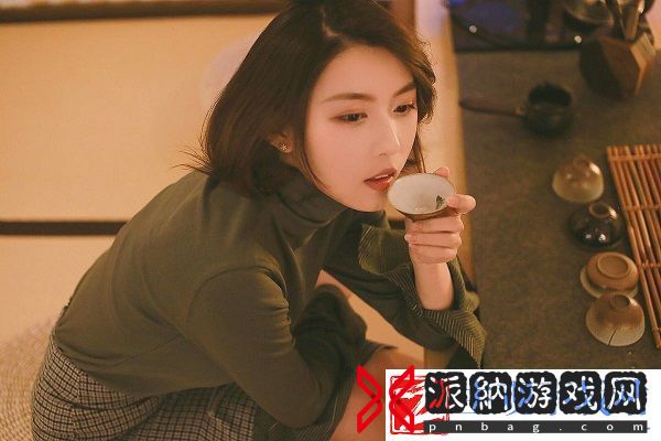 抖音聂小雨黑色皮衣5分37秒内容被疯传