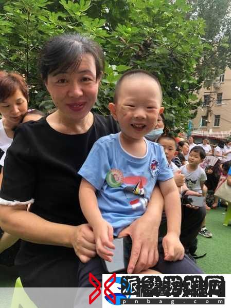 父母儿女一家大联欢吕红刘海