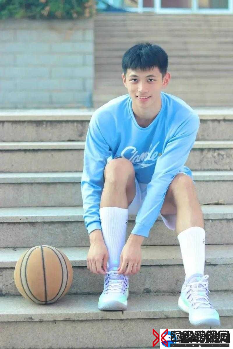 帅气体育生-gary：1995-年-6-月-1-日的阳光男孩