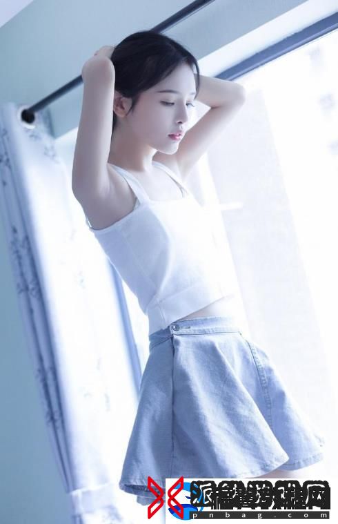 瞒着老公加班的hr中字的职业挑战：不止是瞒着老公，对别人也是闭口不言！